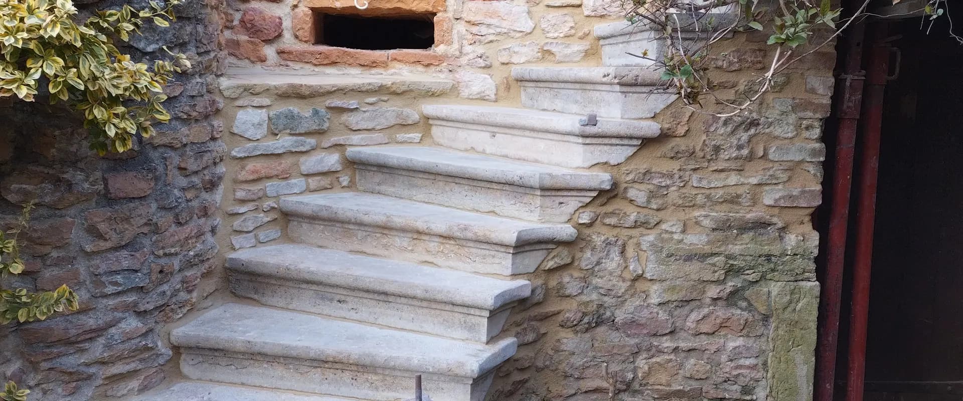 Rénovation d’un escalier en pierres — SARL Just Jean-Philippe